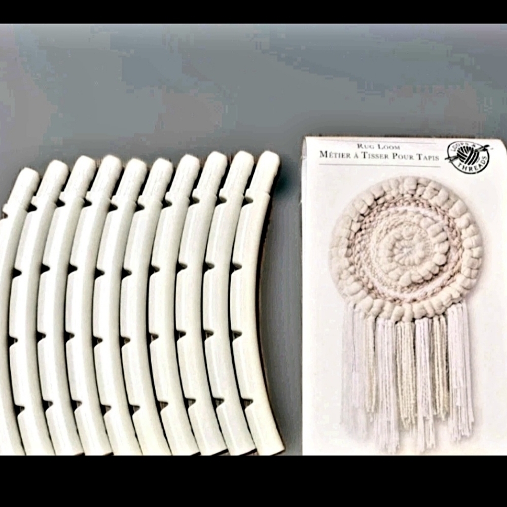 Loops & Threads Circular Rug Loom 32.7 Inch Weaving - Picture 2 of 6
